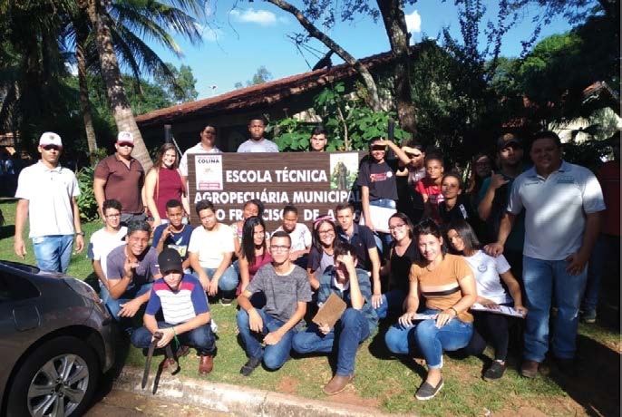 Visita Escola Técnica de Colina